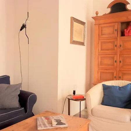 アパート Enchanting 2 Bedroom
